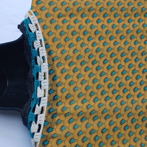 Nick & Mo Anthropologie Dress, Crochet front, gold & green - Picture 6 of 9